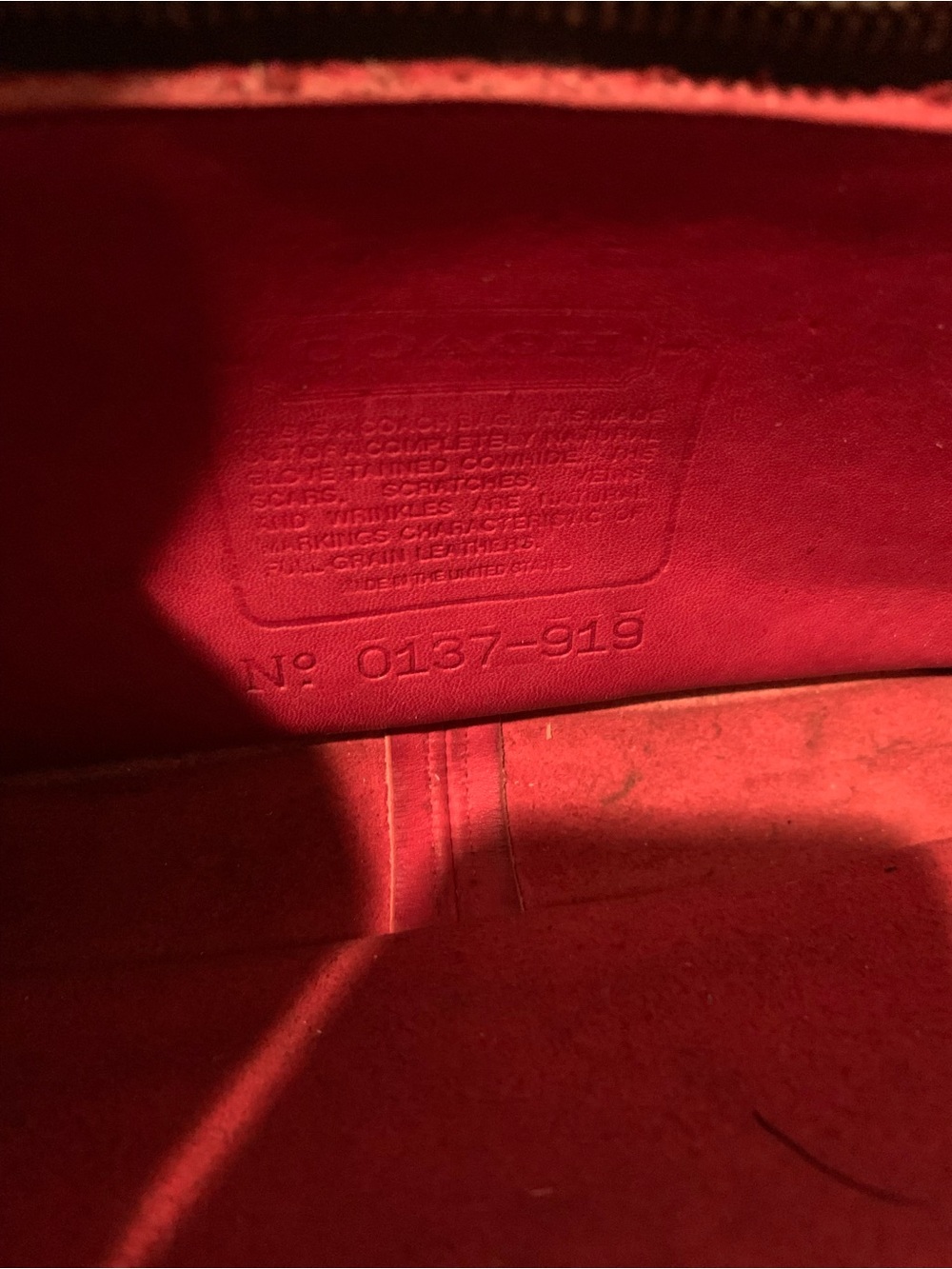 Rare vintage Coach Red Leather Crossbody  Bag with Turn-Lock - Picture 3 of 15